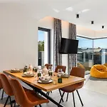 Koa - Nest شقة